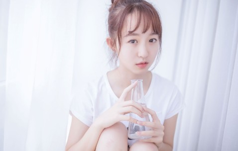 小孩反复发烧不大便怎么办（小孩反复发烧不大便怎么办呢）